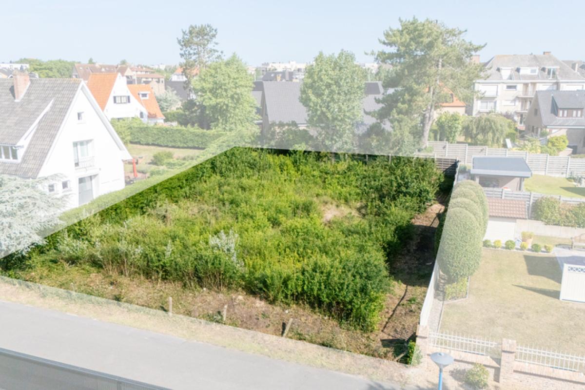 Bouwgrond zonder bouwverplichting met residentiële ligging