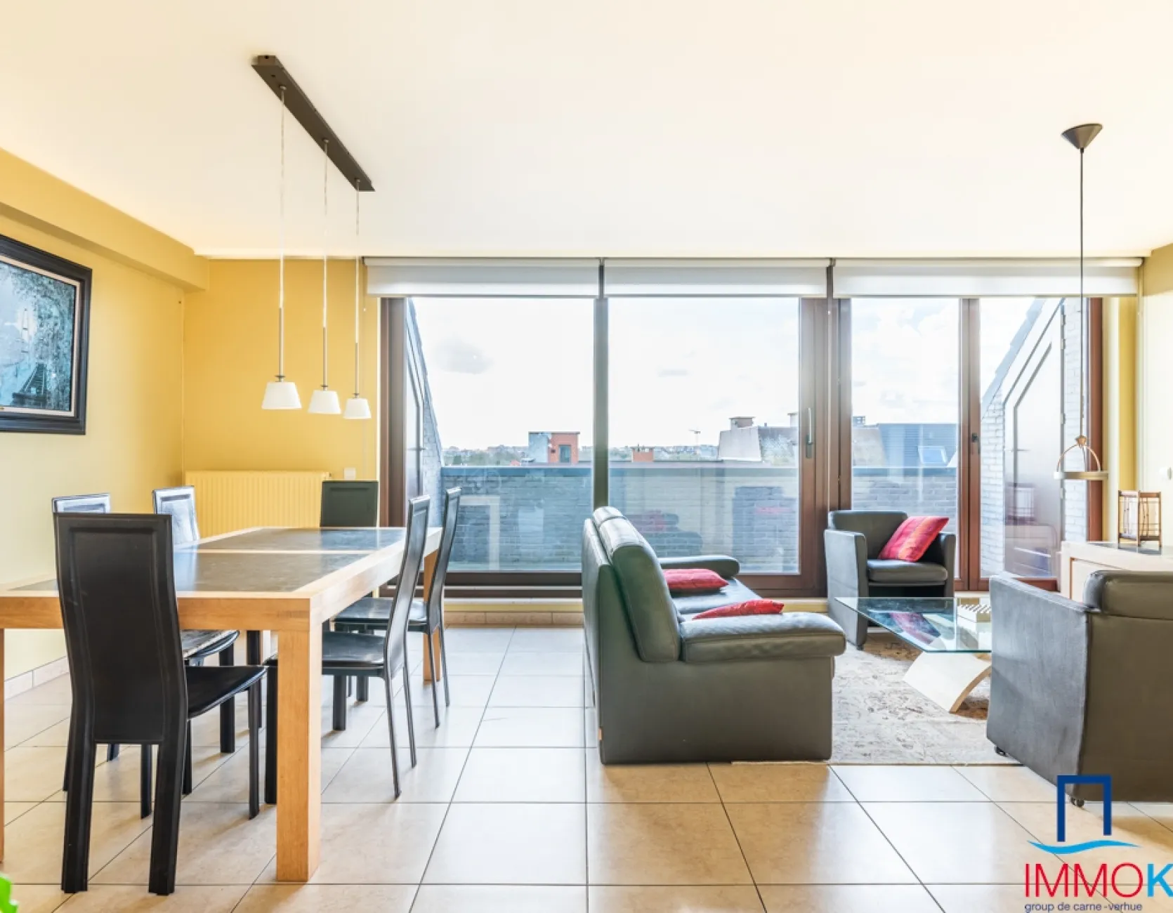 Ruim penthouse met 3 slaapkamers en 2 terrassen in de Strandlaan