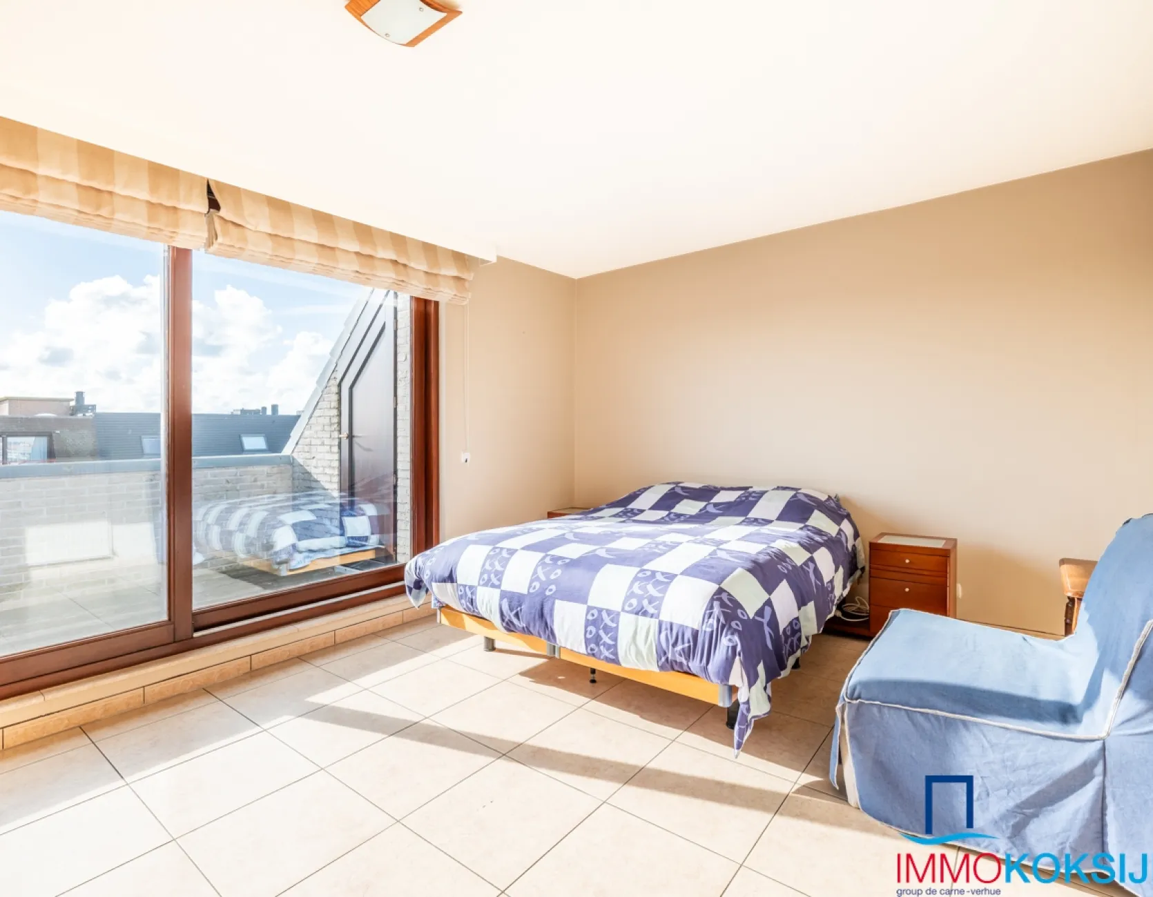 Ruim penthouse met 3 slaapkamers en 2 terrassen in de Strandlaan