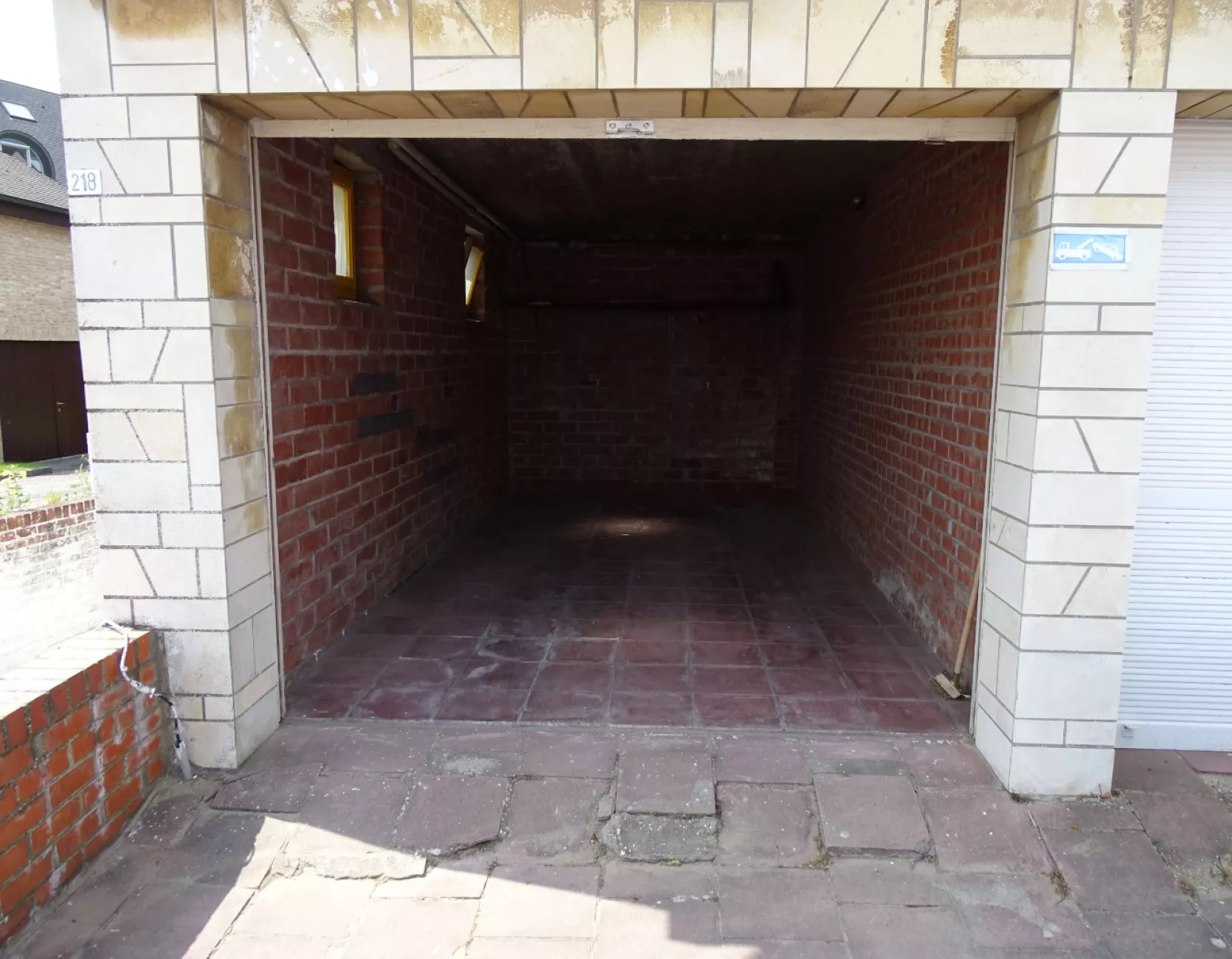 Garage met staanplaats
