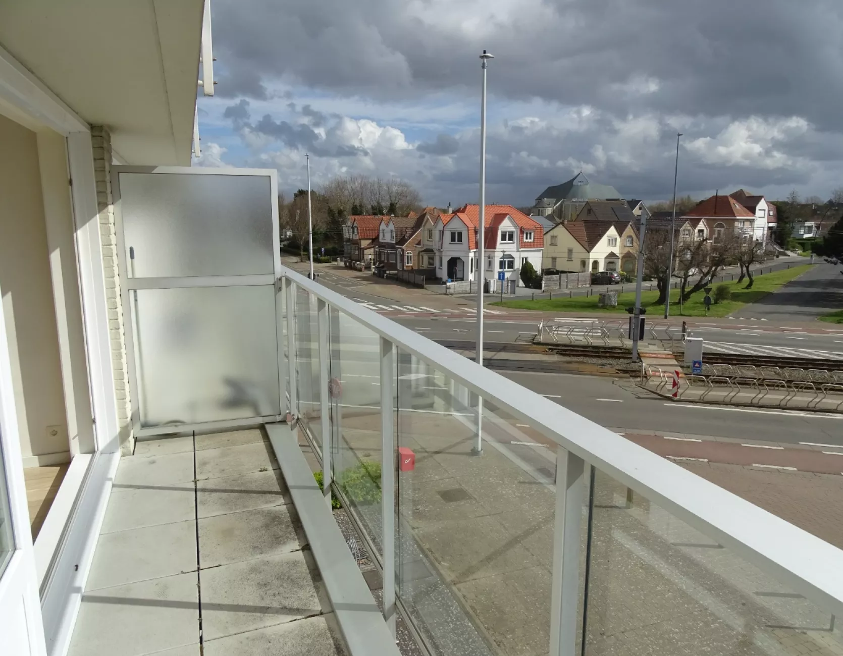 Residentie Solaria - vernieuwde studio te huur op jaarbasis - Koksijde-bad