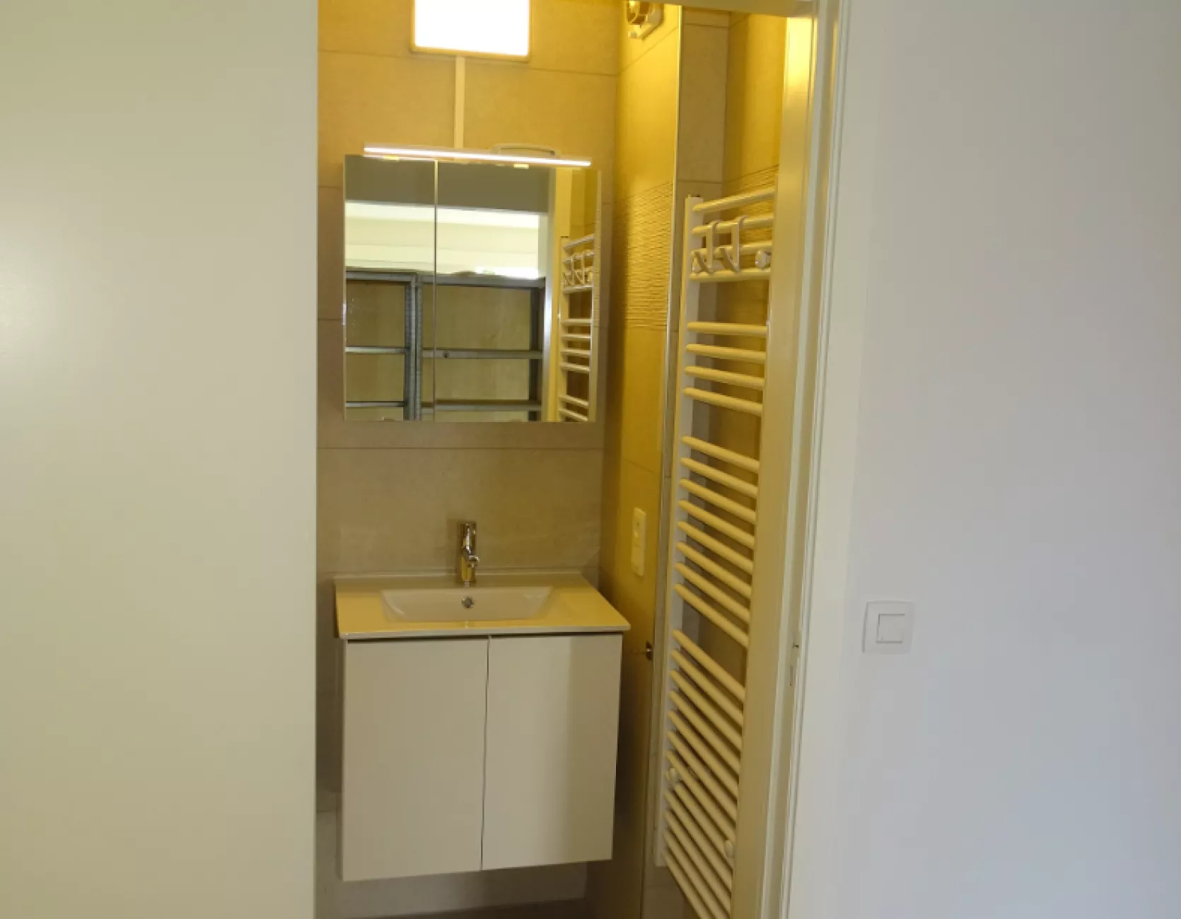 Residentie Solaria - vernieuwde studio te huur op jaarbasis - Koksijde-bad